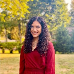 Meet your Posher, Veronica